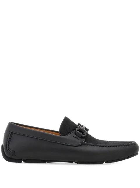 Ferragamo driver with Gancini ornament Black 775576