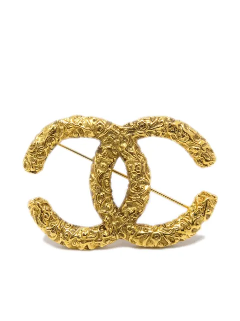 CHANEL Pre-Owned 2003 CC gold-plated brooch Gold B03A