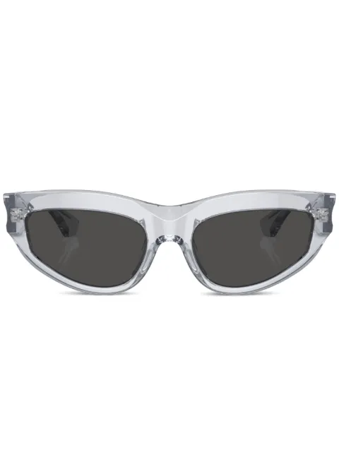 Burberry Eyewear transparent cat-eye sunglasses Grey BE4425U382587