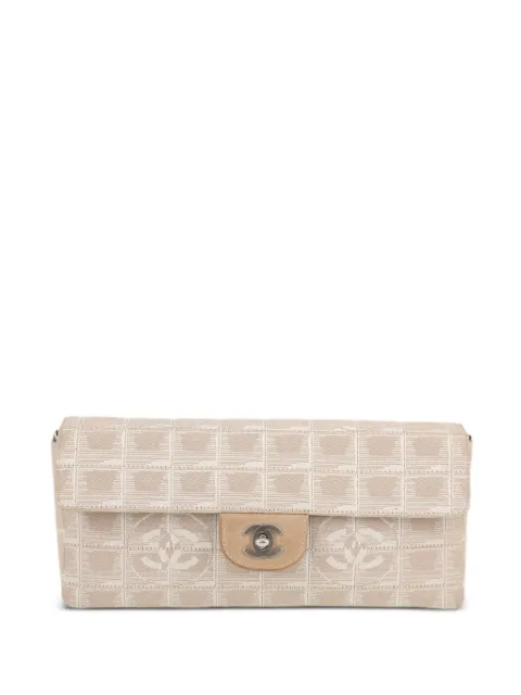CHANEL Pre-Owned 2003 Travel Choco Bar shoulder bag Neutrals 406909