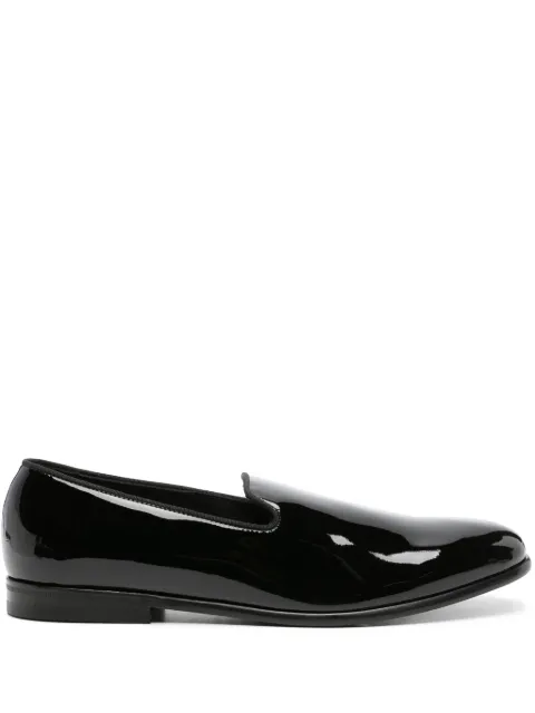 Doucal's patent leather loafers Black DU3304CARPUF018NN00
