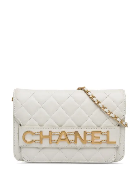 CHANEL Pre-Owned 2019 Enchained wallet-on-chain White ONQE0OYB10T52Z3K