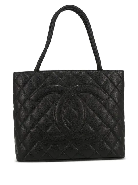 CHANEL Pre-Owned 2002 Medallion tote bag Black 404624