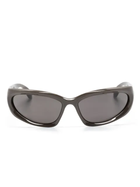 Balenciaga Eyewear cat-eye sunglasses with oversized frames Brown BB0157S