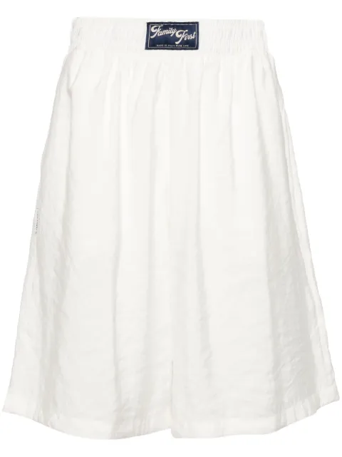 Family First appliqué-logo shorts White PSS2404