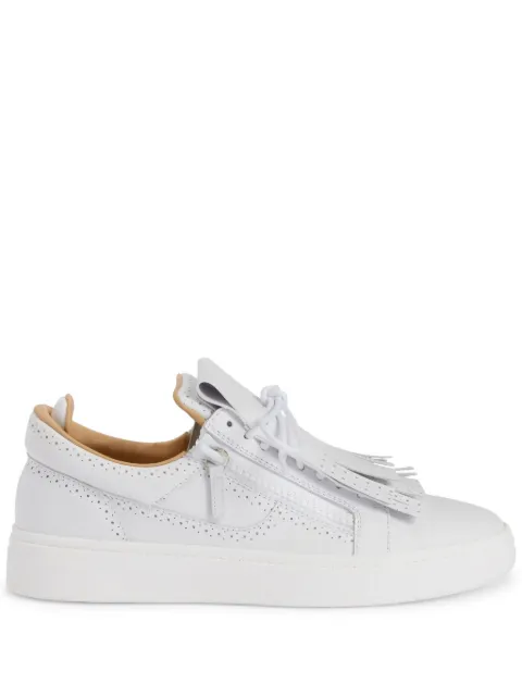 Giuseppe Zanotti GZ94 kiltie low-top leather trainers White RM40040003