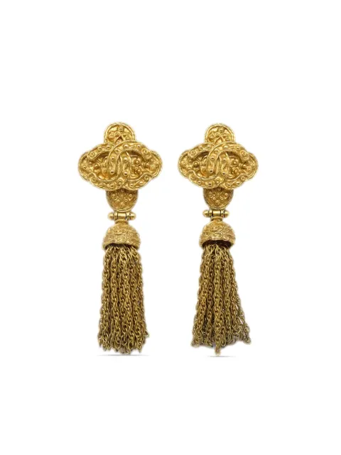 CHANEL Pre-Owned 1994 tassel CC clip-on earrings Gold ER94A