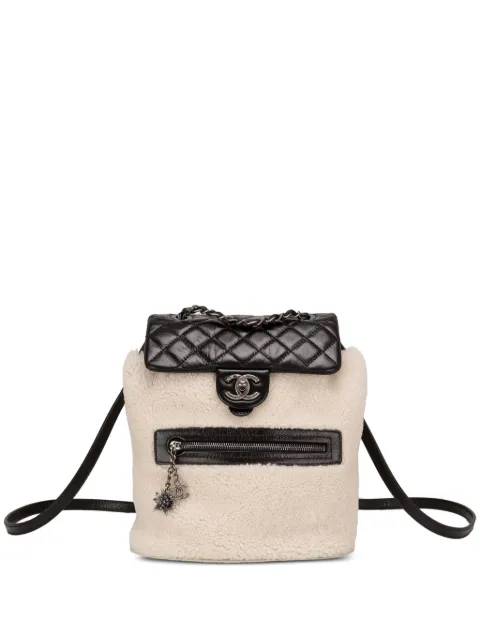 CHANEL Pre-Owned Mountain shearling backpack Black CHANELBLACKWHITESALZBURGBACKPACK
