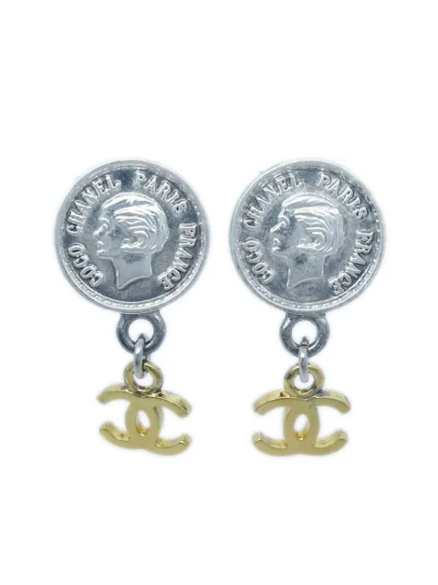 CHANEL Pre-Owned 1996 Mademoiselle CC-logo dangle clip-on earrings Silver ER96P