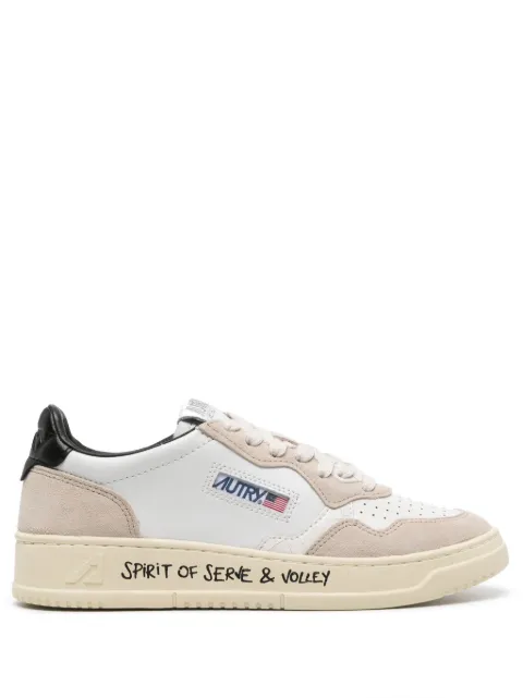 Autry Medalist Low sneakers White AULWVY02