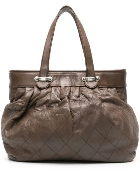 CHANEL Pre-Owned 2006-2008 diamond-quilted leather tote bag Brown CHA4500VY