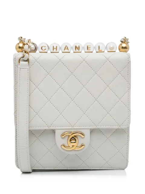 CHANEL Pre-Owned 2020 mini Chic Pearls crossbody bag White 400QED65AQ3JQH3U