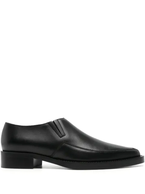 Fabiana Filippi pointed-toe leather loafers Black ASD264A806I3190000