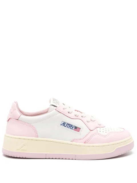 Autry Medalist Low sneakers White AULWWB37BLUSHBRIDE