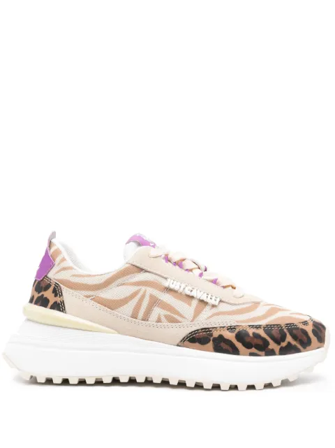 Just Cavalli logo-patch low-top sneakers Neutrals 76RA3SD5ZSA69
