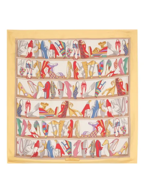 Ferragamo Pre-Owned shoe-print silk scarf Yellow HOLAFERG001C