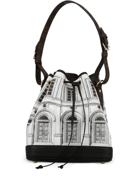 Louis Vuitton Pre-Owned Noé illustration-print bucket bag White 403259