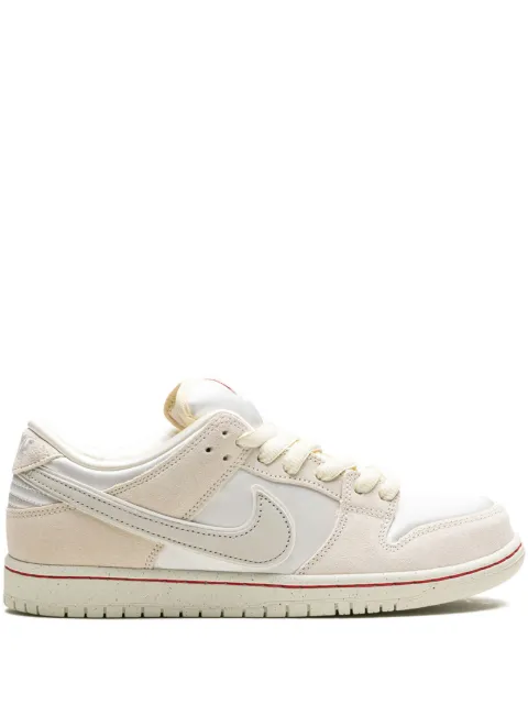Nike SB Dunk Low "Valentine's Day - Low Love Found" sneakers Neutrals FZ5654