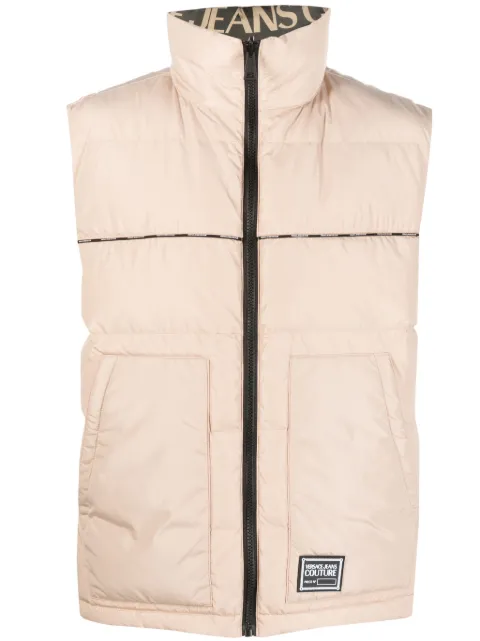 Versace Jeans Couture logo-patch quilted gilet Neutrals 76GAU421CQD45