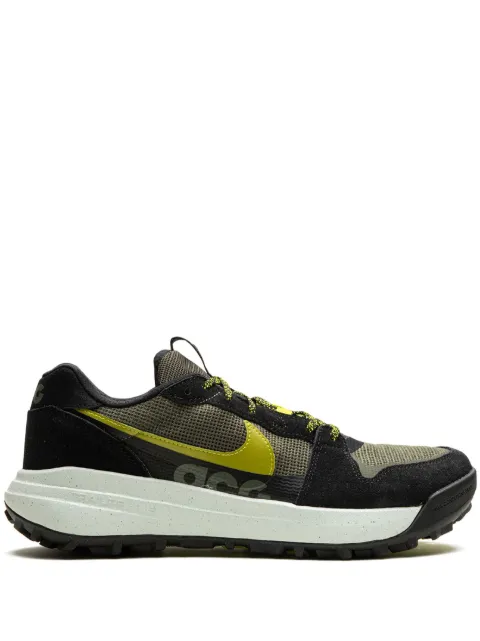 Nike ACG Lowcate sneakers Green DM8019