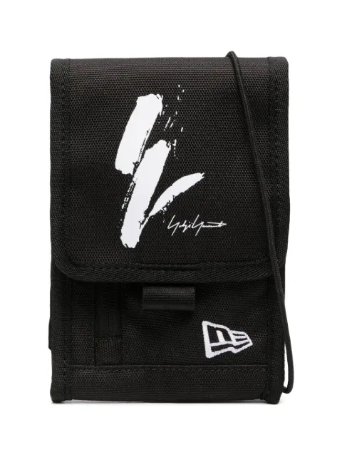 Yohji Yamamoto logo-embroidered pouch bag Black HJI59660