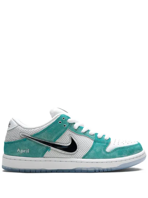 Nike Dunk Low Pro QS "April Skateboards" sneakers White FD2562