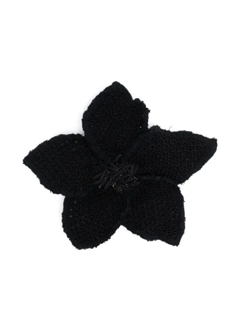 CHANEL Pre-Owned 1990s bead-detailed camellia brooch Black CHNL900WW