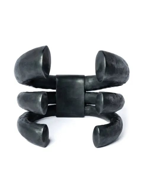 Parts of Four Claw cuff bracelet Black E15026KA