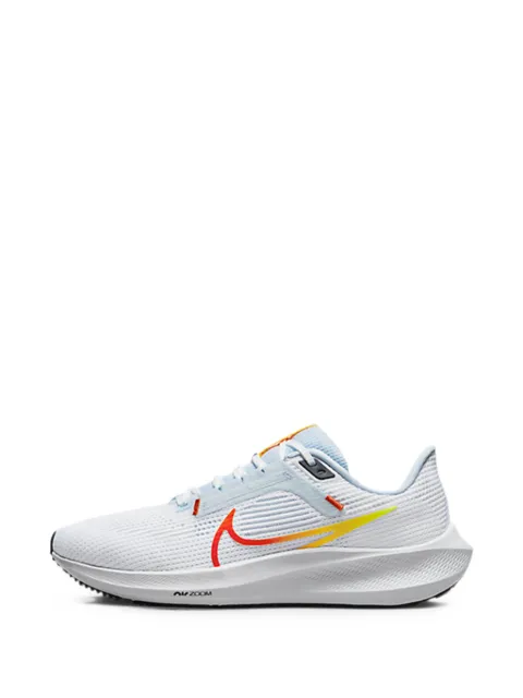 Nike Pegasus 40 lace-up running sneakers White DV3854