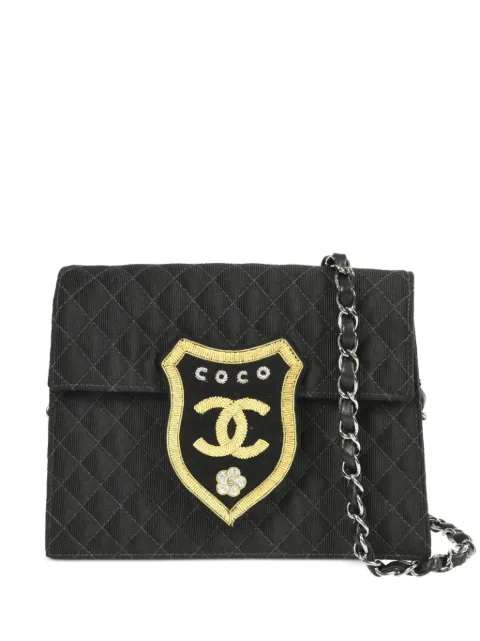 CHANEL Pre-Owned 2004-2005 Coat of Arms patch flap shoulder bag Black 9611609