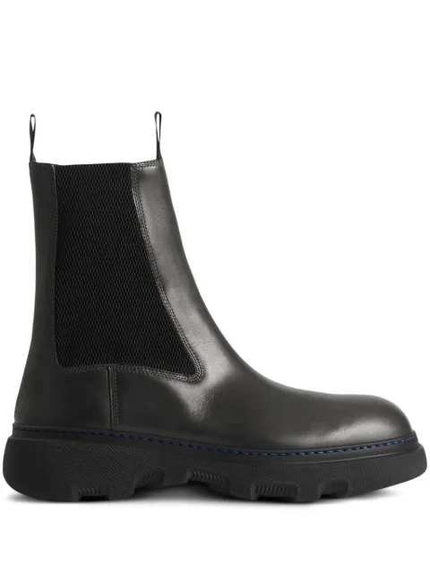 Burberry leather Chelsea boots Black 8076670