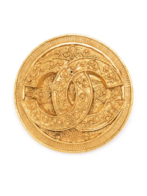 CHANEL Pre-Owned 1994 CC medallion brooch Gold B94A