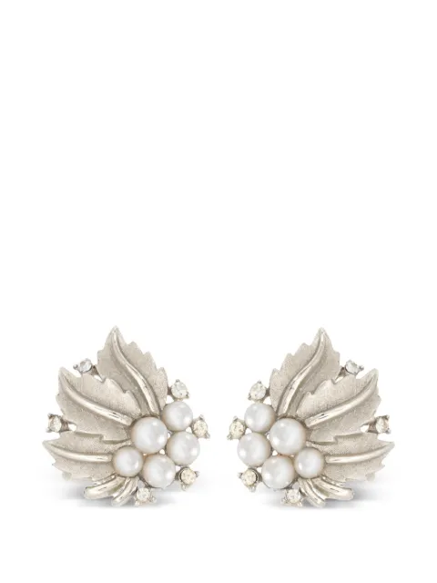 Susan Caplan Vintage 1960s Trifari leaf motif clip-on earrings Silver ER021906