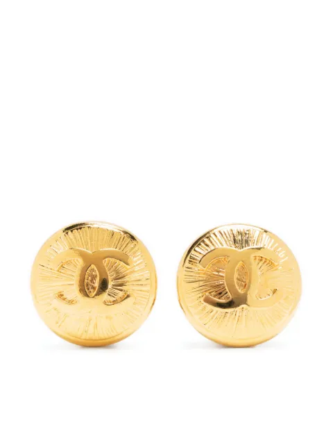 CHANEL Pre-Owned 1980s CC clip-on earrings Gold 150165