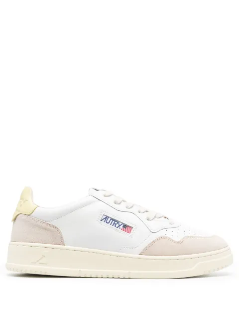 Autry Medalist low-top leather sneakers White AULMLS57