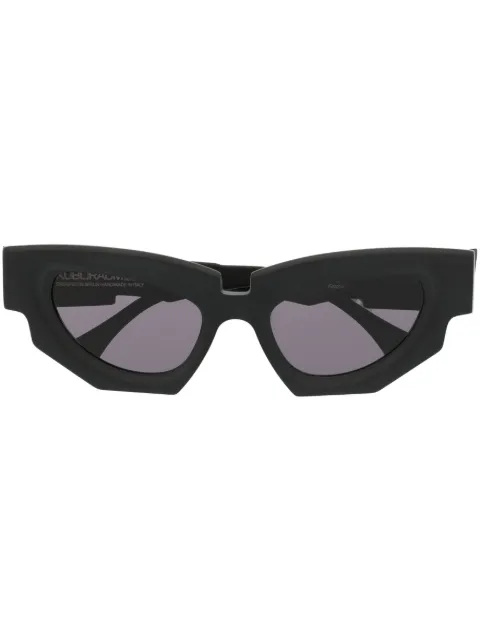 Kuboraum cat-eye frame sunglasses Black F5