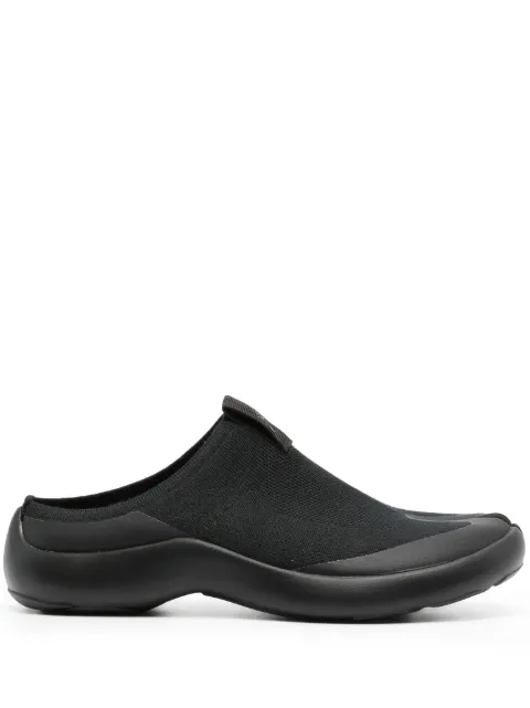 Tabi Footwear tabi-toe mules Black 2300102