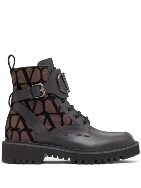 Valentino Garavani 35mm VLogo Signature combat boots Black WS0Q03HQZ