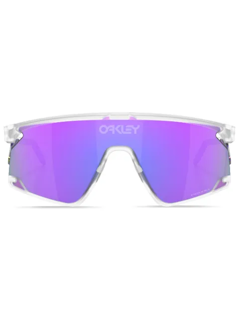 Oakley BXTR oversized-frame sunglasses White OO9237923702