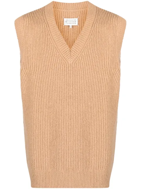 Maison Margiela V-neck ribbed-knit vest Brown S50FB0097S18207