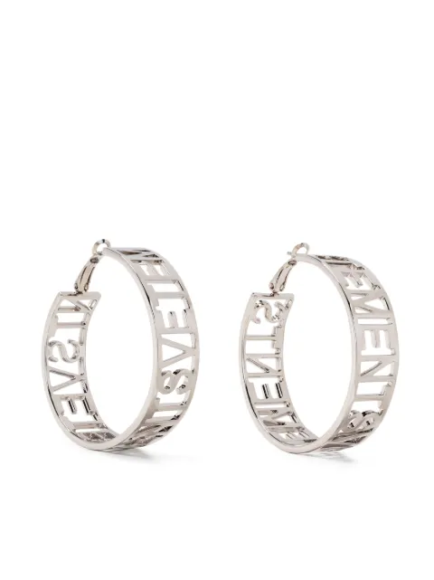 VETEMENTS logo lettering-detail hoop earrings Silver UE63EA200S