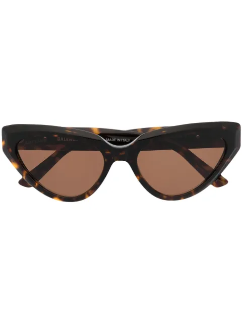 Balenciaga Eyewear logo-plaque cat-eye sunglasses Brown BB0270S002