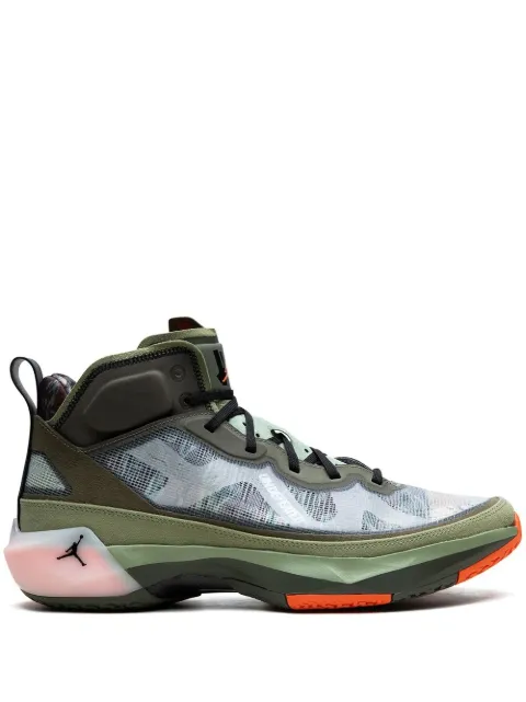Jordan x UNDEFEATED Air Jordan 37 "Flight Jacket" sneakers Green DV6255