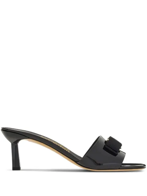Ferragamo Vara 55mm bow patent sandals Black 758004