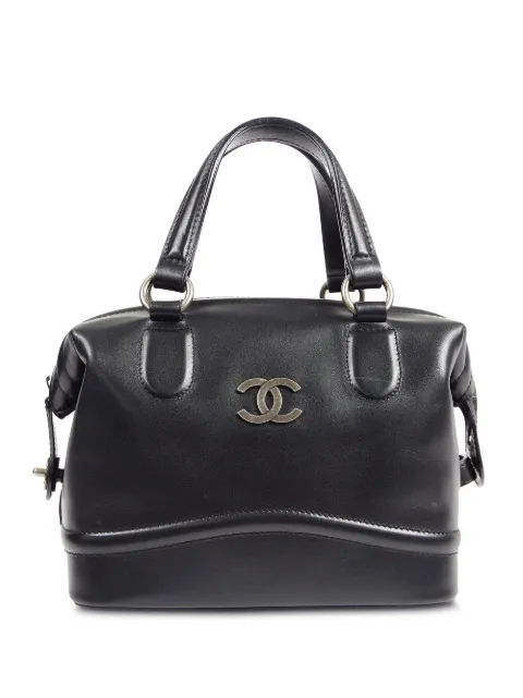 CHANEL Pre-Owned 2006 CC leather bowling bag Black 10946222