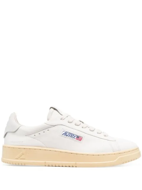 Autry logo-patch sneakers Neutrals ADLMNG01