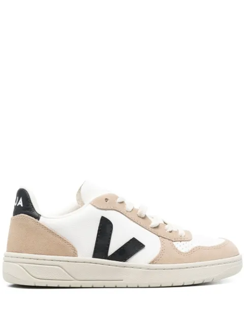 VEJA V10 ChromeFree low-top sneakers Neutrals VX0503138EXTRAWHITEBLACKSAHARA