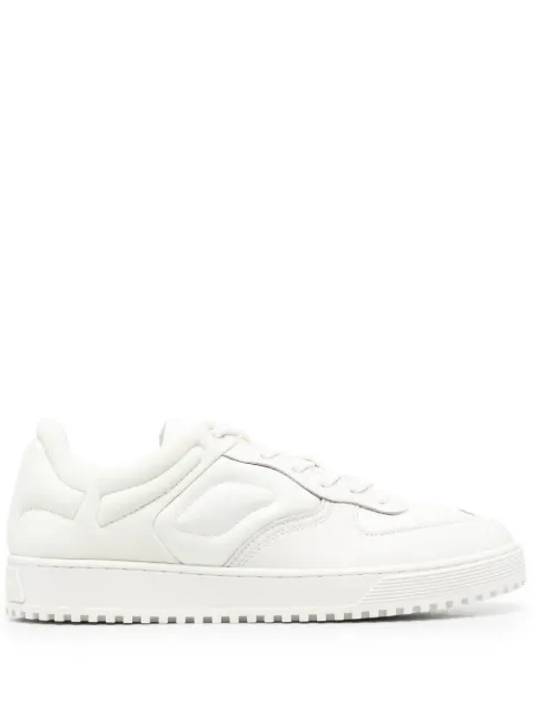 Emporio Armani quilted-finish low-top sneakers Neutrals X4X609XN734