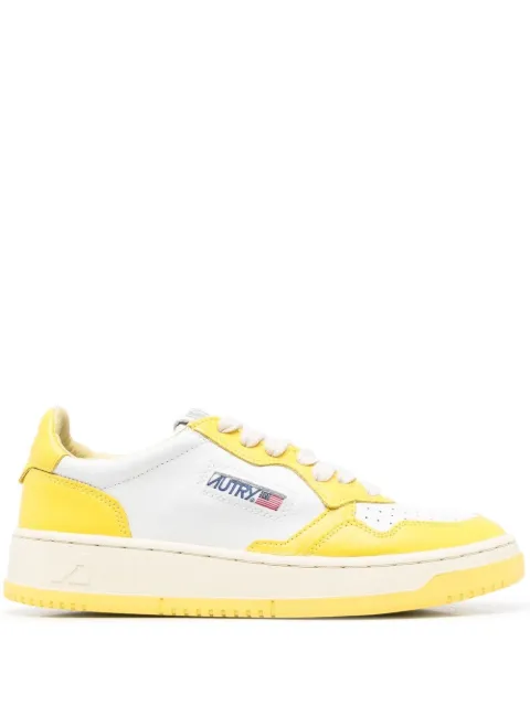 Autry Medalist Low sneakers White AULWWB23