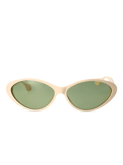 Gucci Eyewear cat-eye frame sunglasses White 733799J0740
